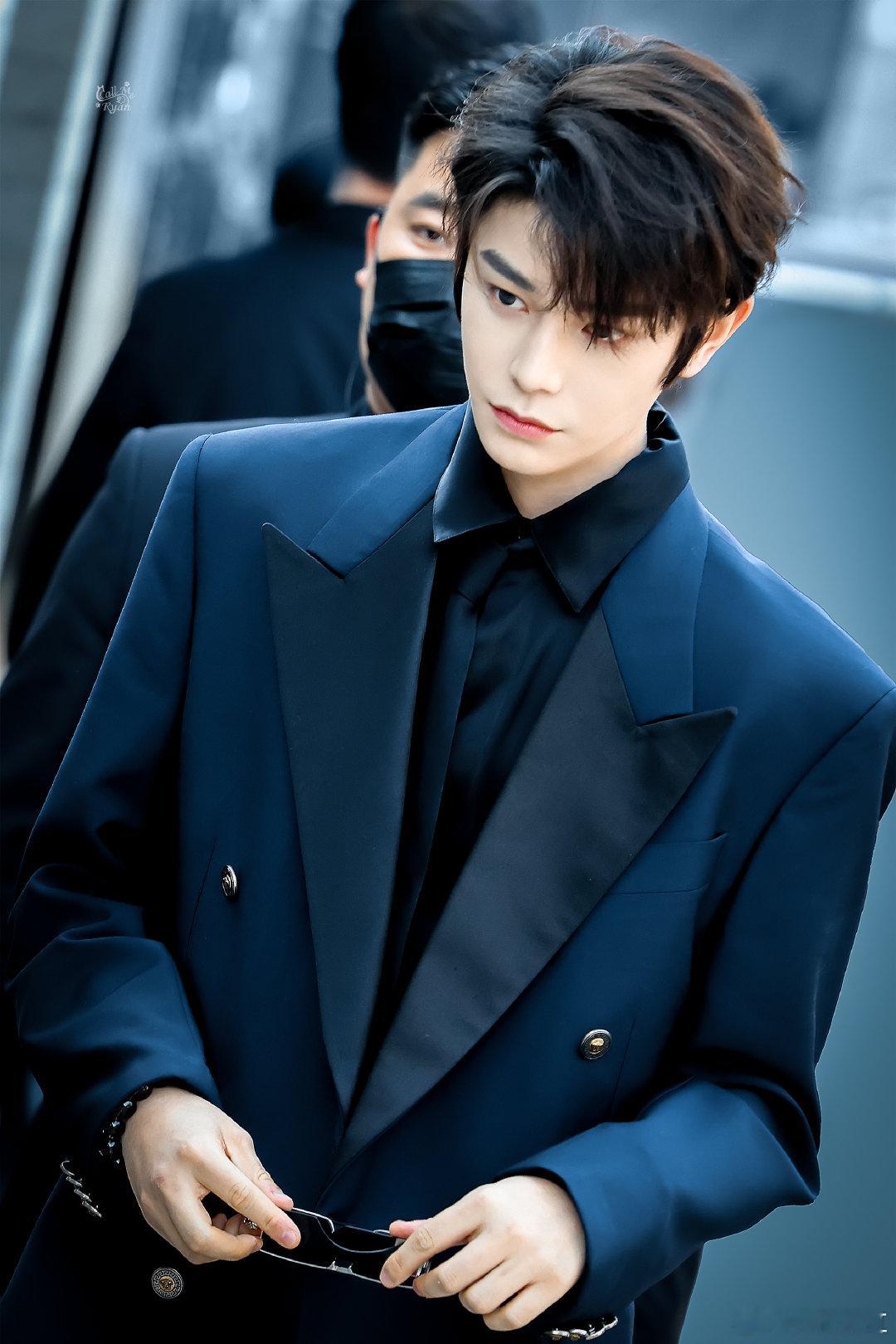 丁禹兮 范思哲谁懂丁禹兮全维度无死角颜值！北影节晚宴全程状态在线，清冷矜贵公子气