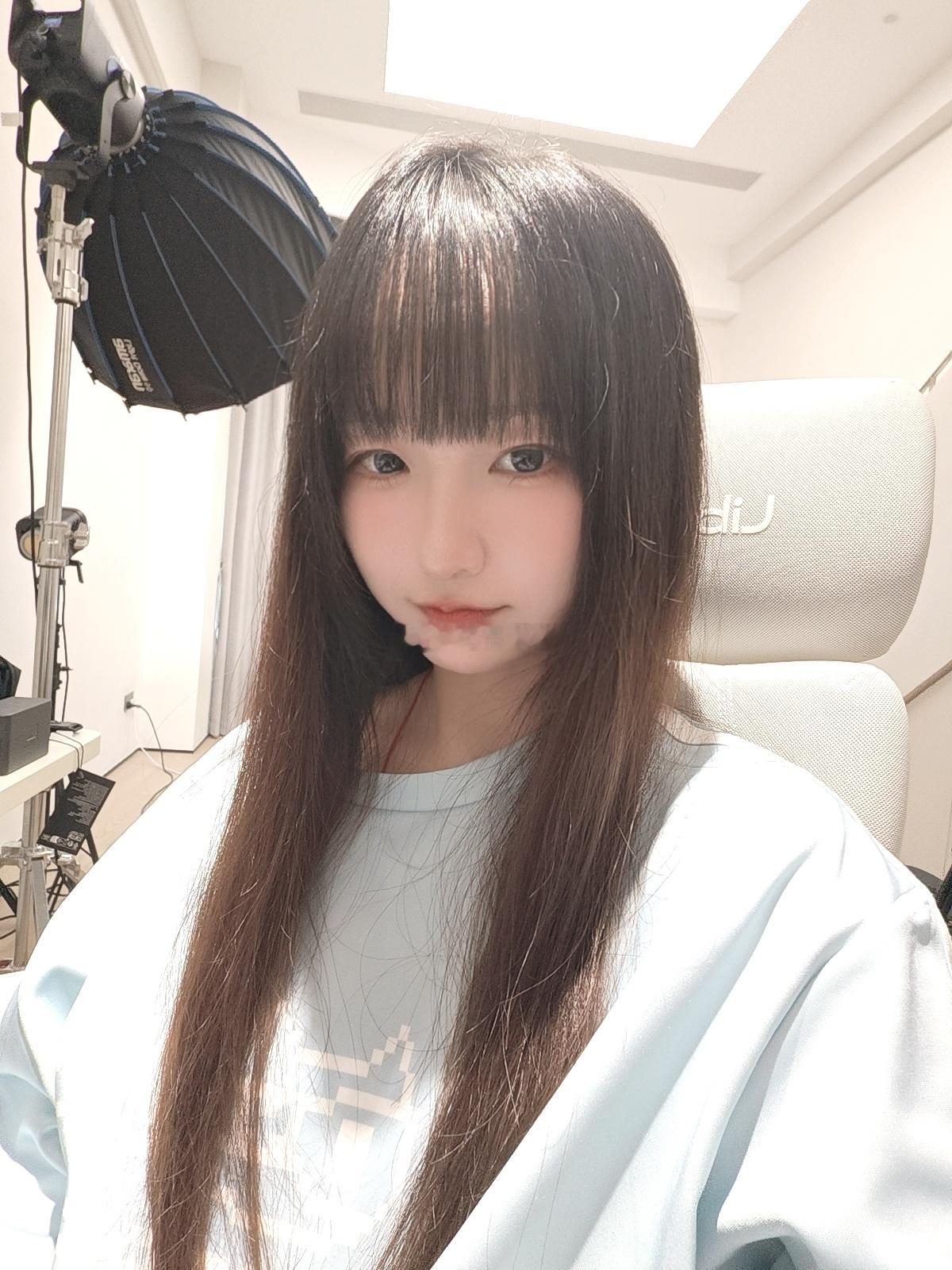 摸鱼等拍摄 