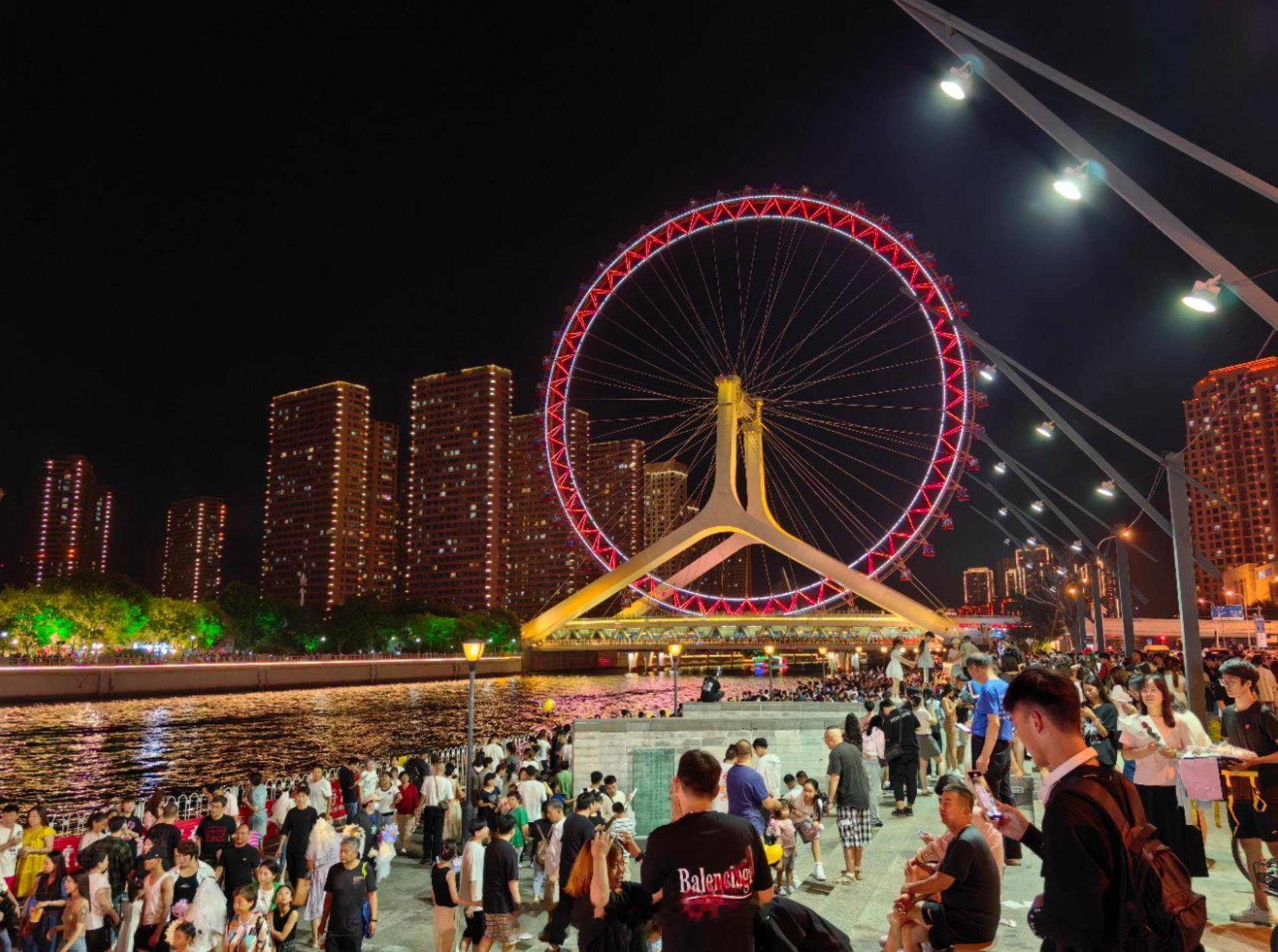 弟弟落水妈妈哥哥下水救人不幸溺亡看到这个新闻真的太难受了，胸口堵得慌！原本高高兴