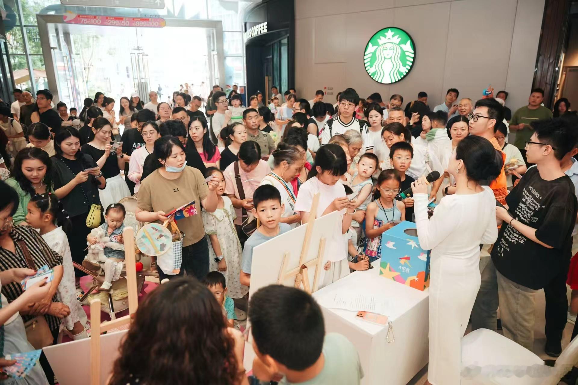 CRR有发现 6月1日，紧扣区域家庭消费升级需求，以「小朋友的大人节」为主题，成