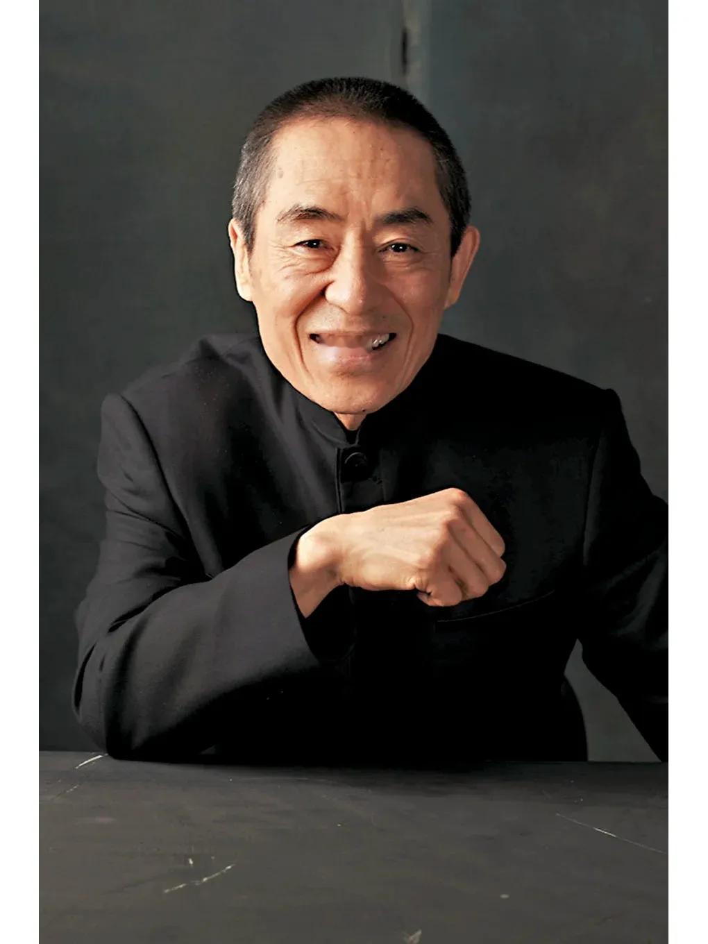 张艺谋的家庭成员


1、老婆，陈婷，1981年，43岁，是一位演员，代表作《蔷