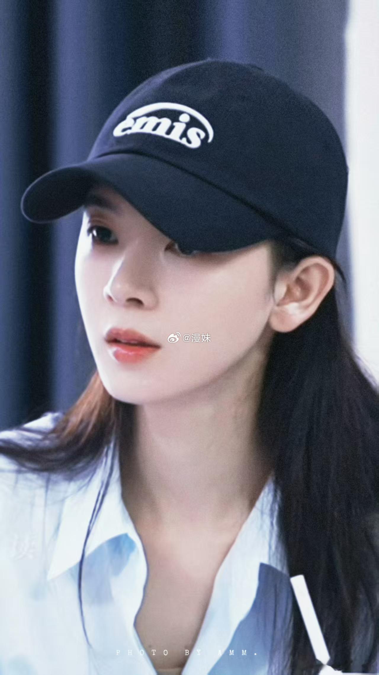 陈瑶认为自己演技很好我家那闺女被说性格平淡像白开水，陈瑶从容接住这份评价，不急于