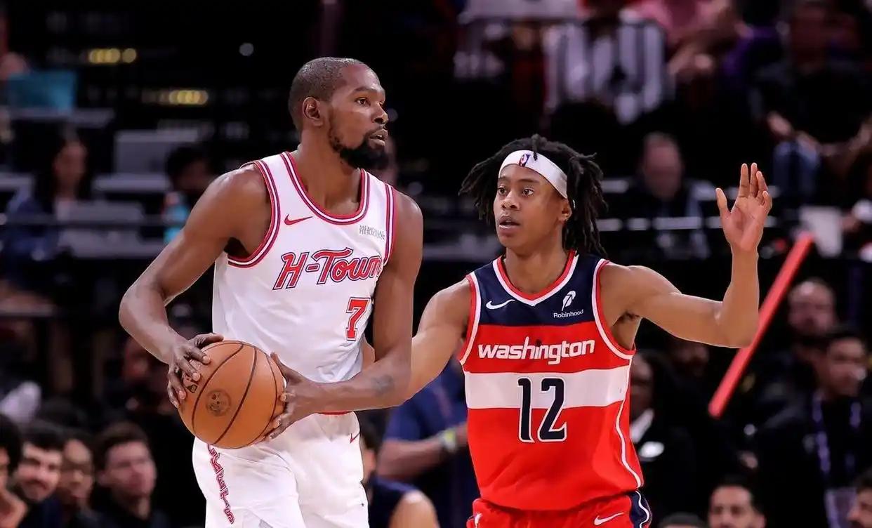 明天15号两场焦点战，火箭队主场打开拓者，勇士客场挑战马刺。火箭最近 5 场比赛