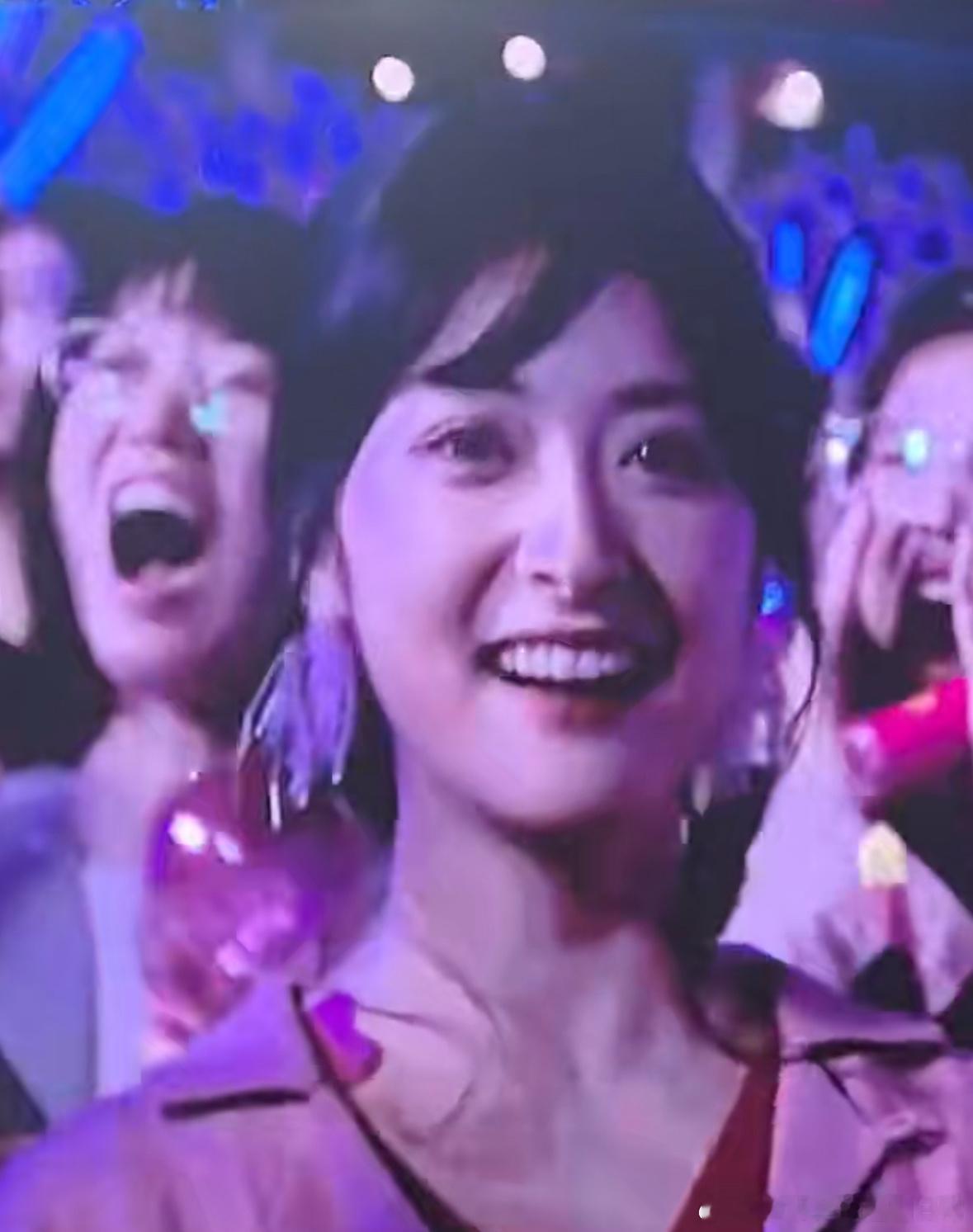 #沈月辣目洋子去了汪苏泷演唱会# 沈月辣目洋子去汪苏泷演唱会了啊 这跨界组合挺有