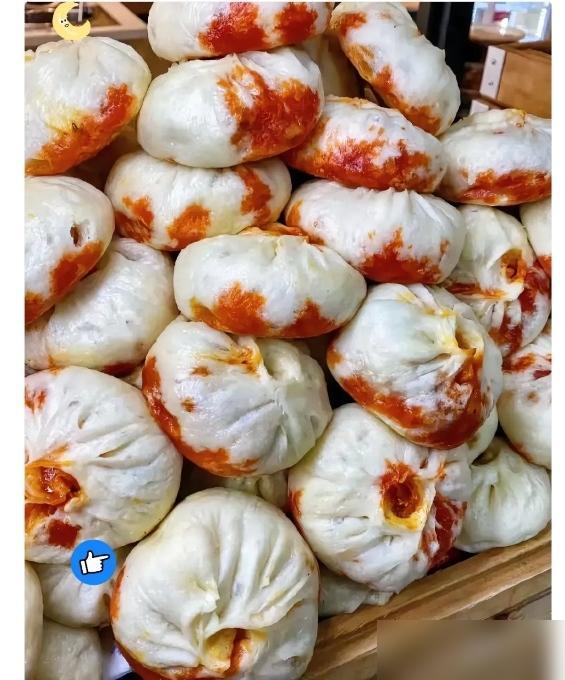 上班馋虫作祟，特意嘱咐婆婆蒸锅包子解馋。下班冲回家掀开锅盖，那场面真是让人哭笑不