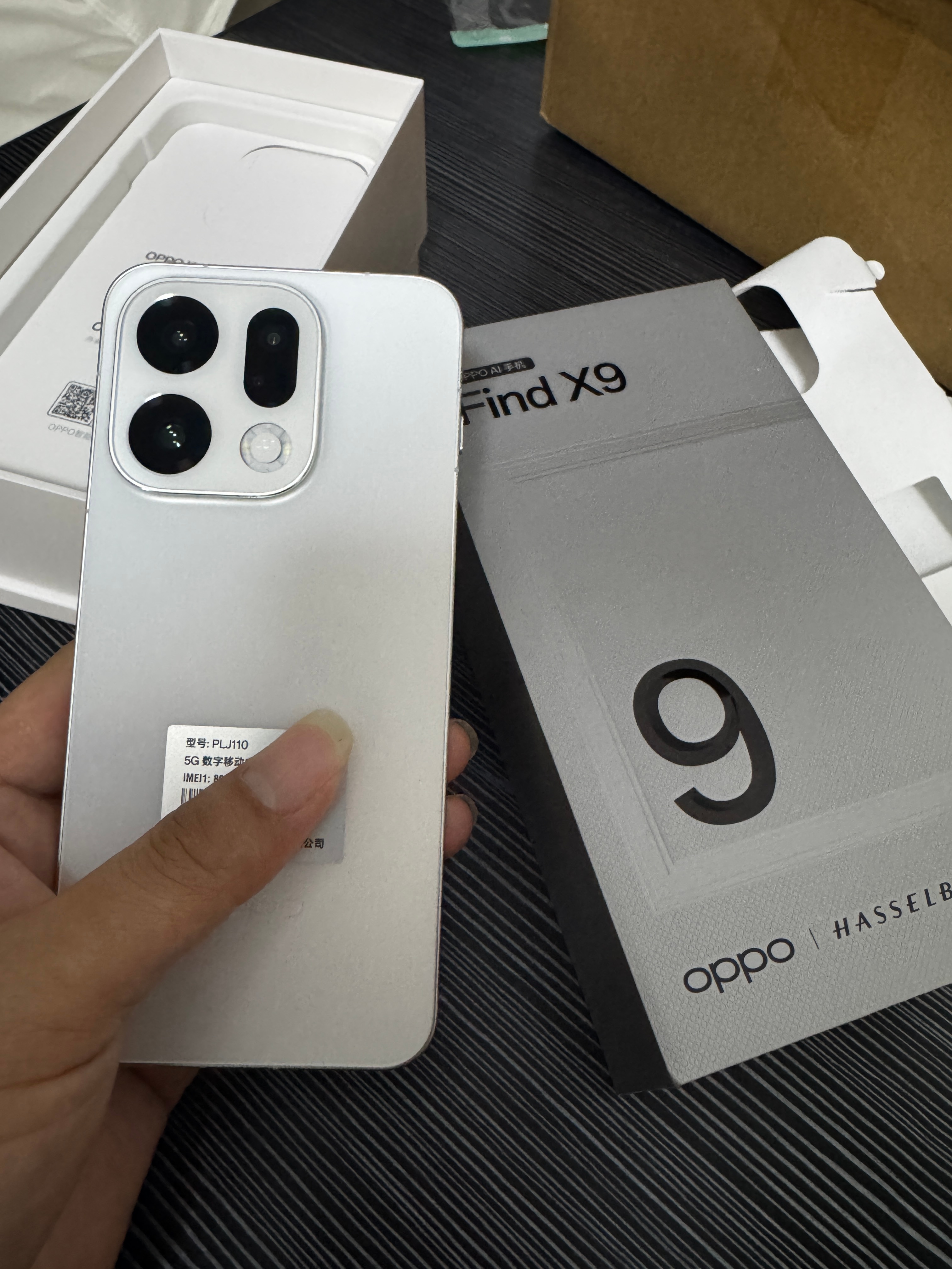 入手了一台新设备，oppofindx9，来测试新配件了 