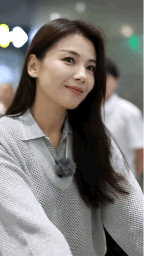 刘涛老师温婉大方，气质优雅，亲和力十足却又风情万种！风情万种的女人是什么样的?刘