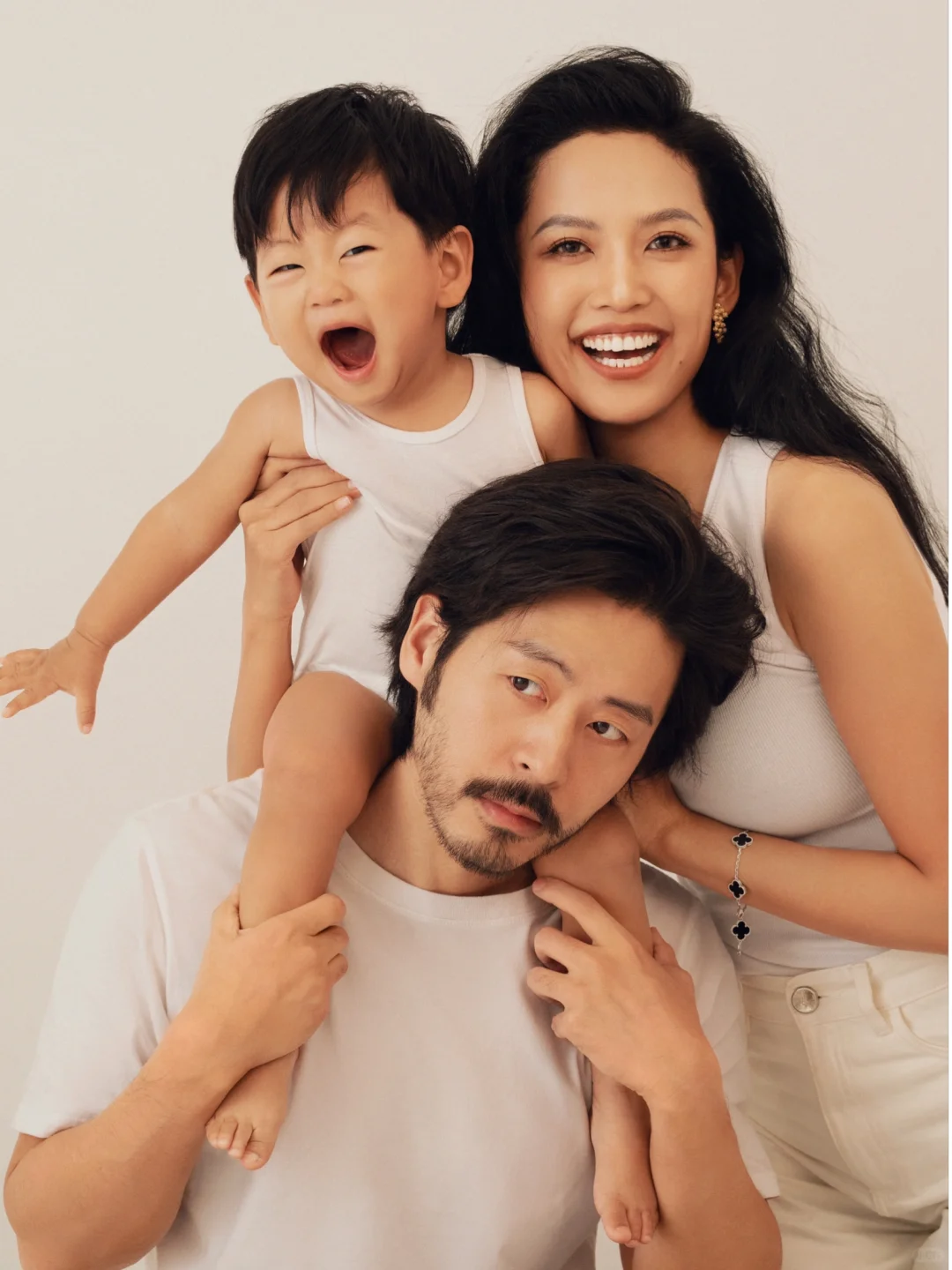 山西女+陕西男的全家福，这还不够中味儿？