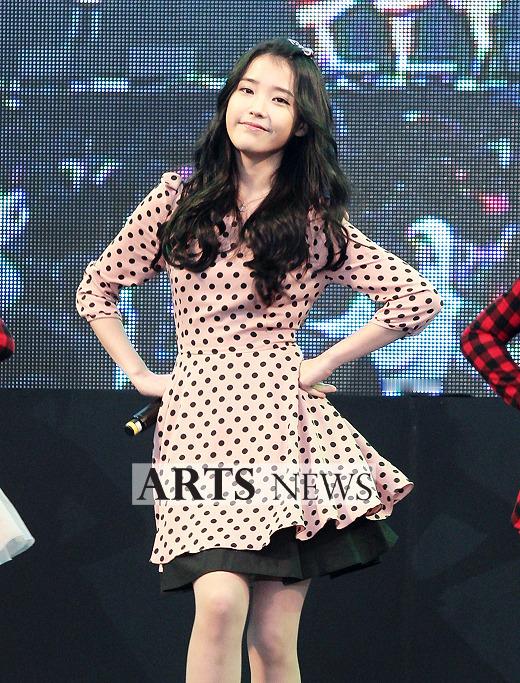 IU  ❤️IU韩国第一女solo 2011年时光机🐥111008 IU音乐会