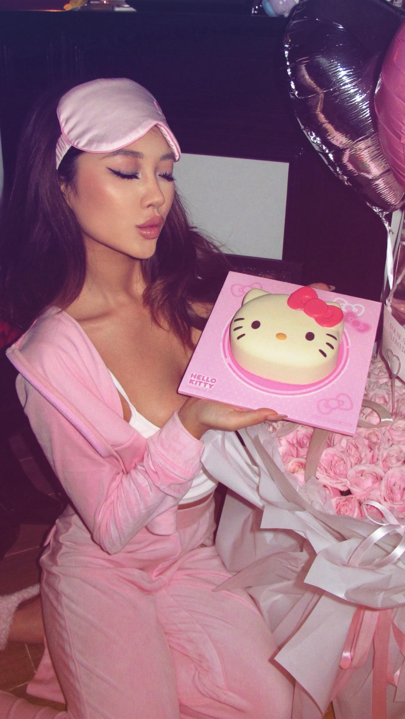 It’s my birthday 🍰 希望新的一岁可以成为更好的大人