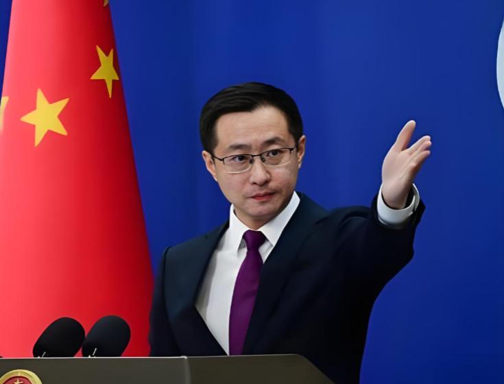 中国外交部发言人林剑表明，如果英国政府不批准中国在英国新建大使馆，中国将坚决维护