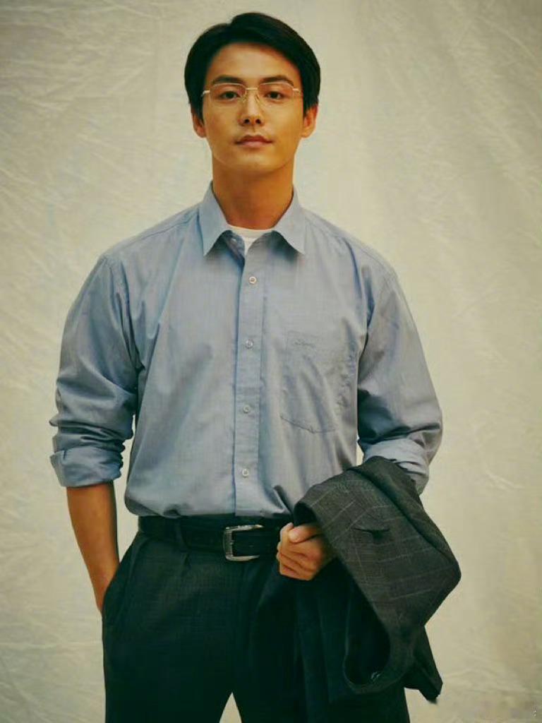 #五年前的马天宇#五年前的马天宇也是很帅气啊，越来越年轻了感觉，逆生长了[goo