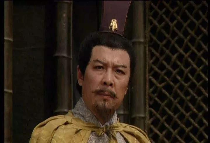 今日话题；曹操，刘备和孙权如果没死谁会一统天下？？？

网友甲：曹操天时，刘备人