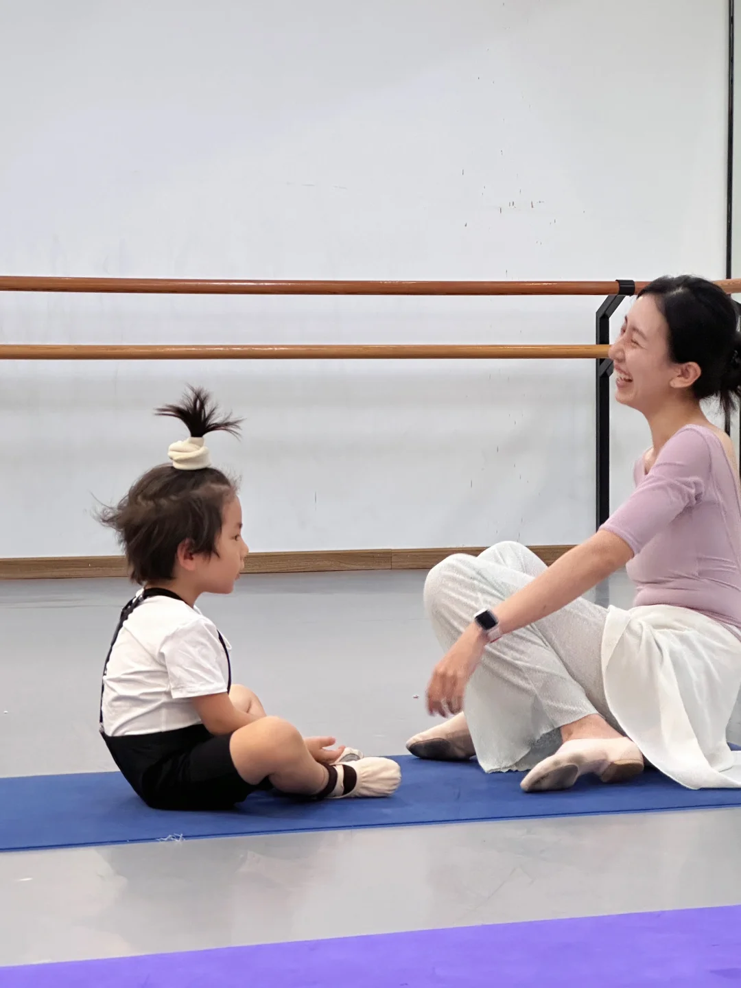 芭蕾王子又来了！🩰这个舞蹈老师太坏了！
