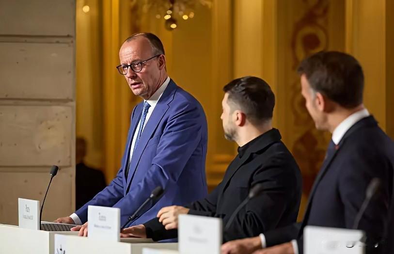 德国总理弗里默茨在“志愿联盟”峰会上称，欧洲要求泽连斯基继续和俄罗斯打下去，所以