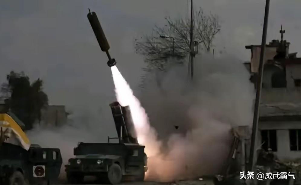 伊朗高级指挥官穆赫辛.礼萨伊:伊朗给了美国人一记狠狠的重拳，伊朗已经打破了美国人