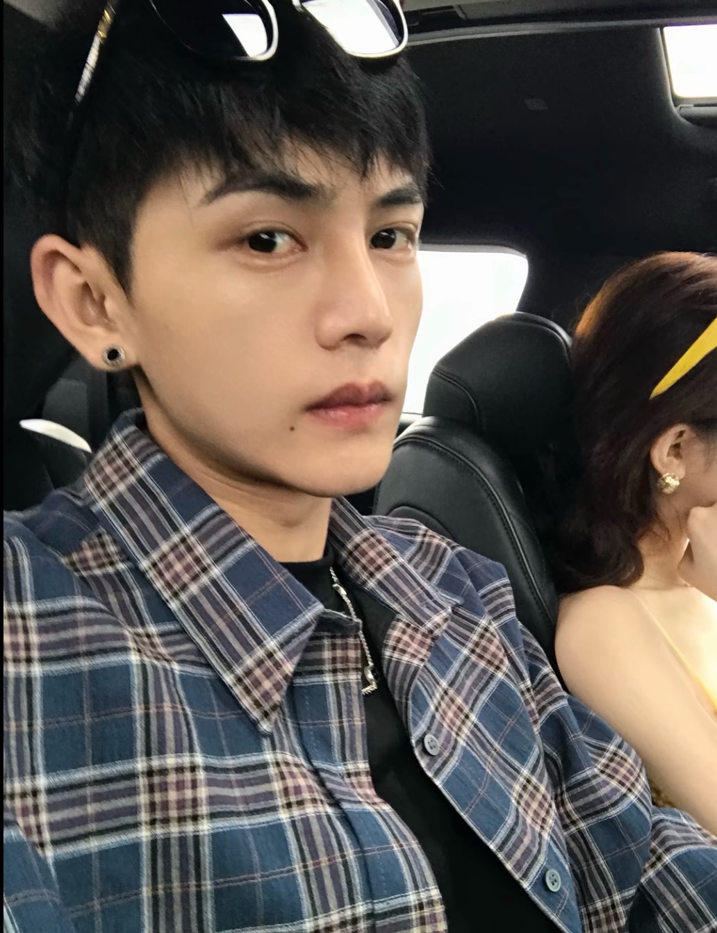 花百万换女主角，万娇时代结束了💔 