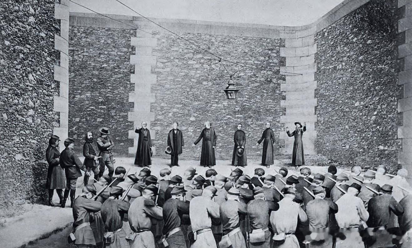 1871年5月24日一批被俘巴黎公社社员在罗盖特监狱被处决。5月28日晚，公社最