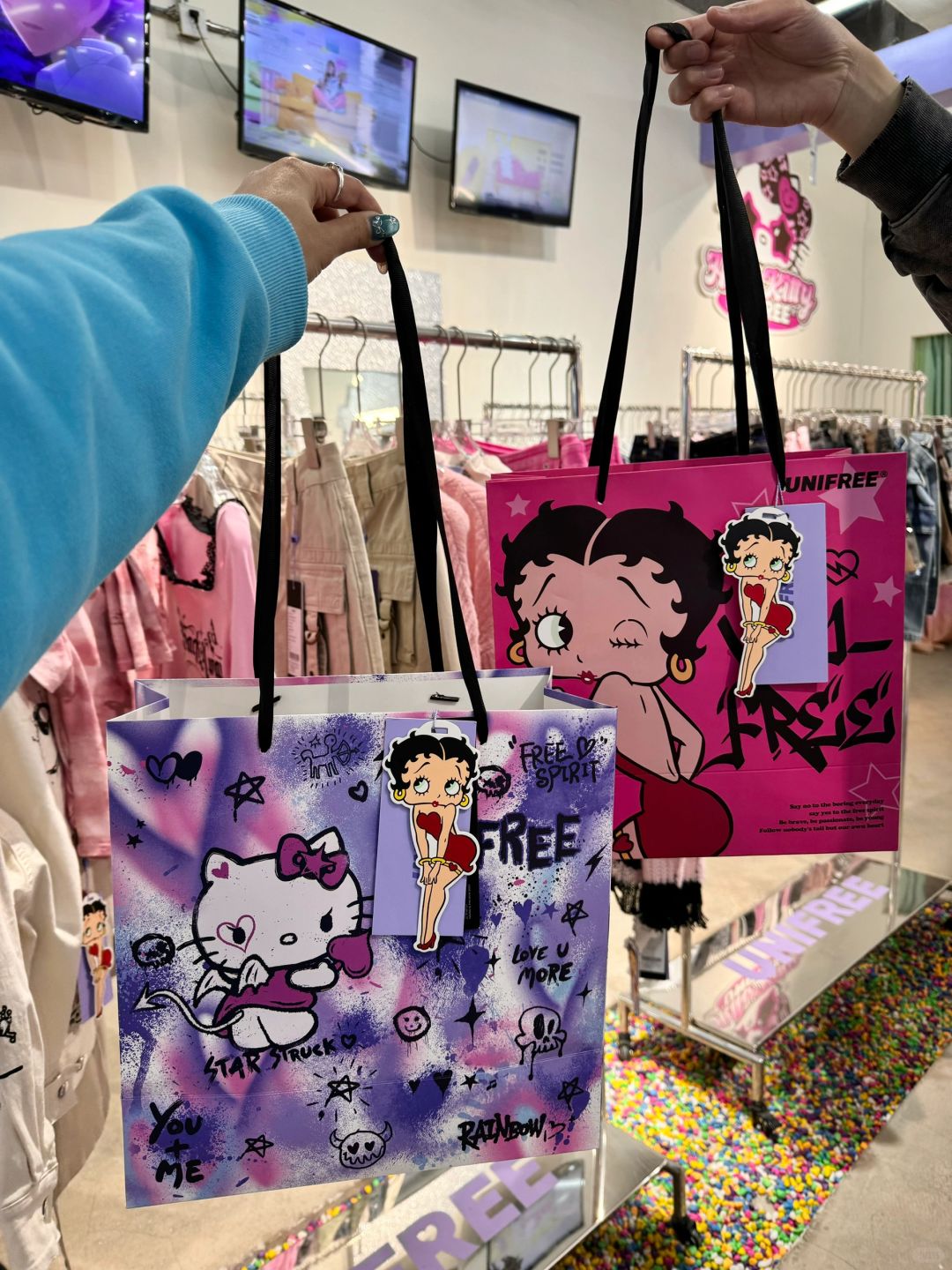 广州！没有女孩子能空着手走出来🥹……