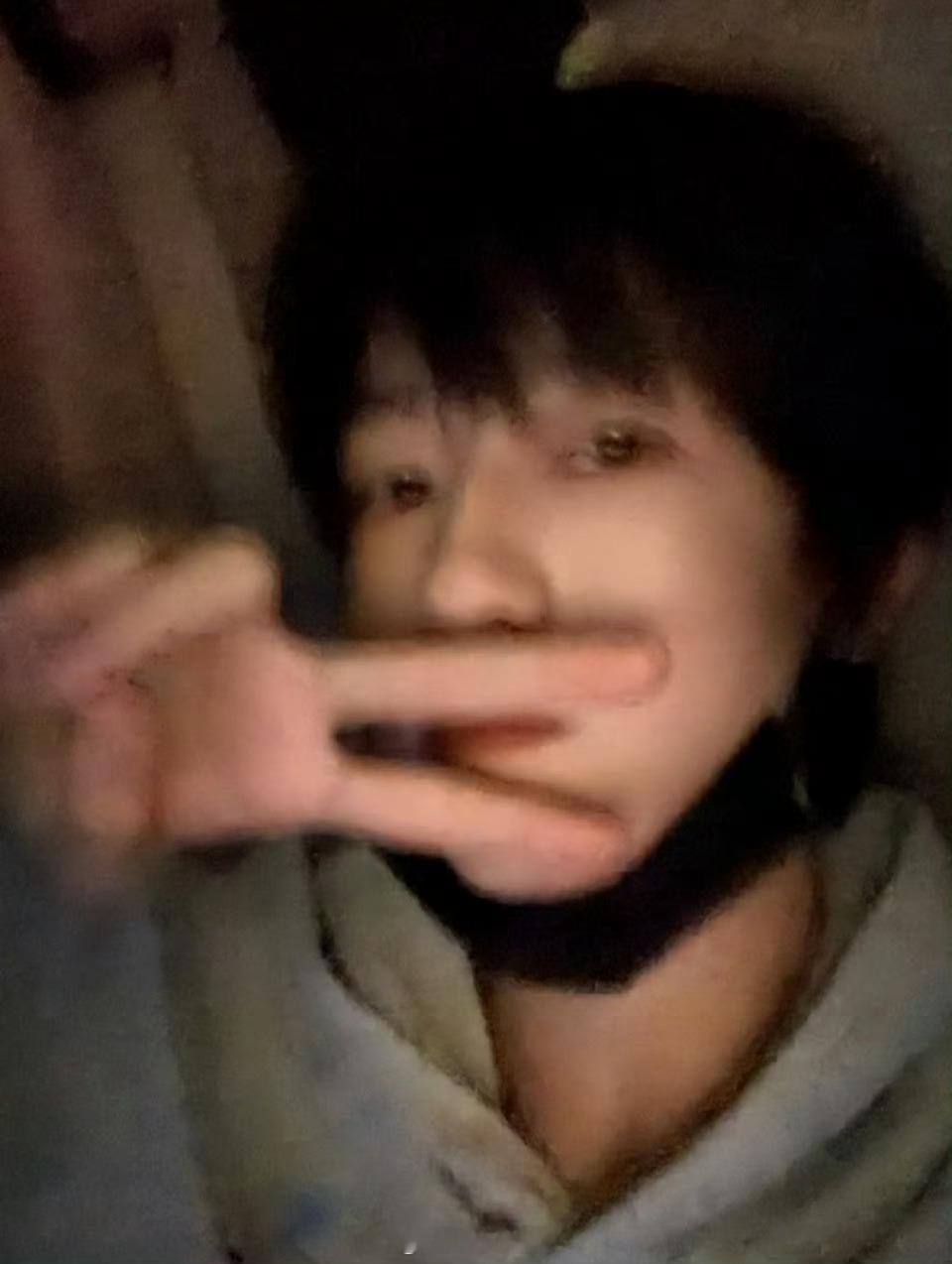 高糊都挡不住杨博文的帅！太权威了杨博文