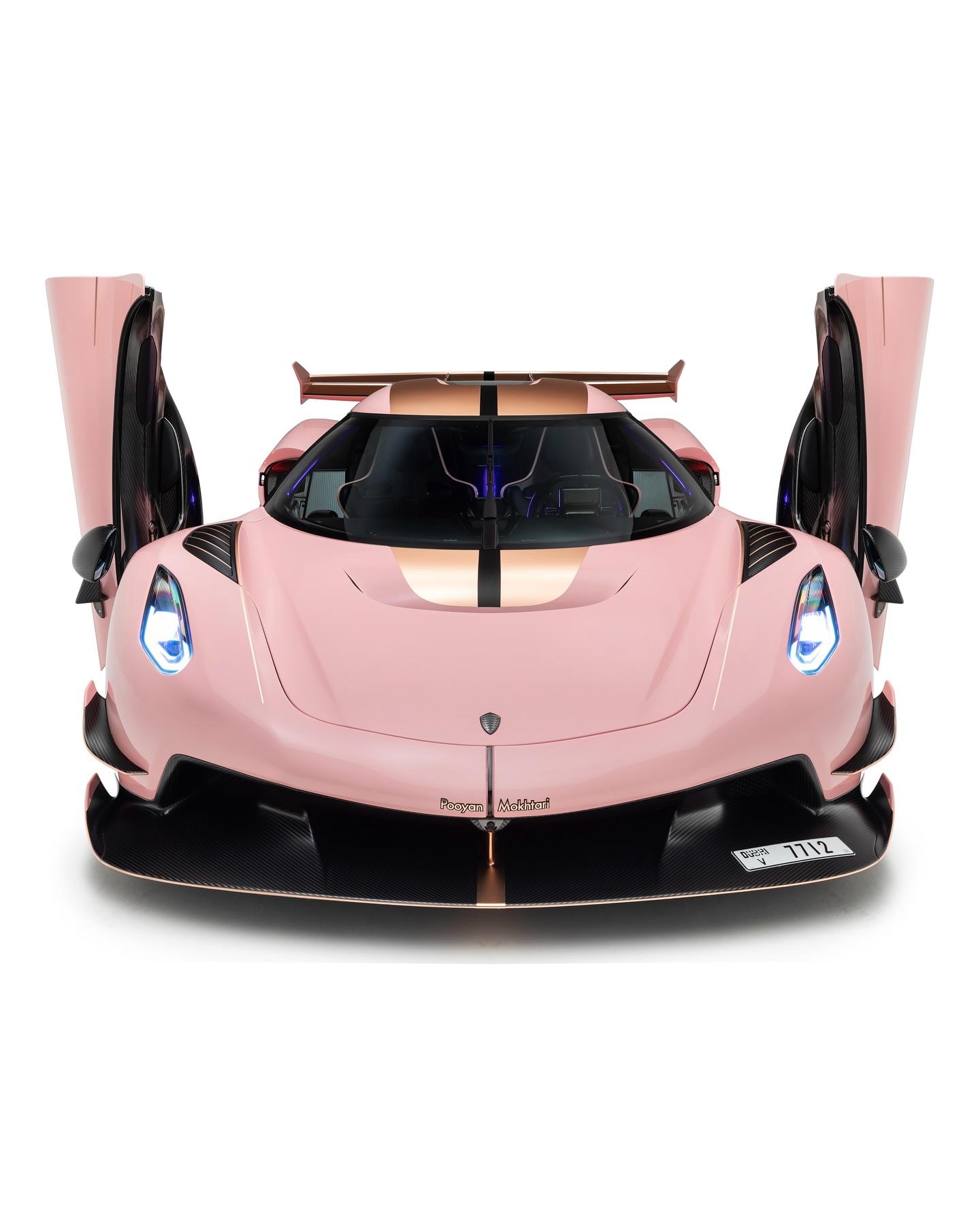 唯一一台粉金Koenigsegg Jesko Attack