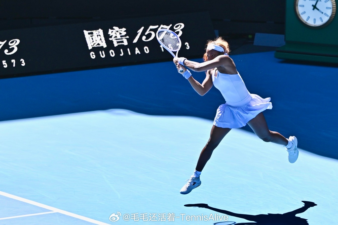 ✅第5次澳网16强✅第17次大满贯16强✅高芙晋级澳网女单16强