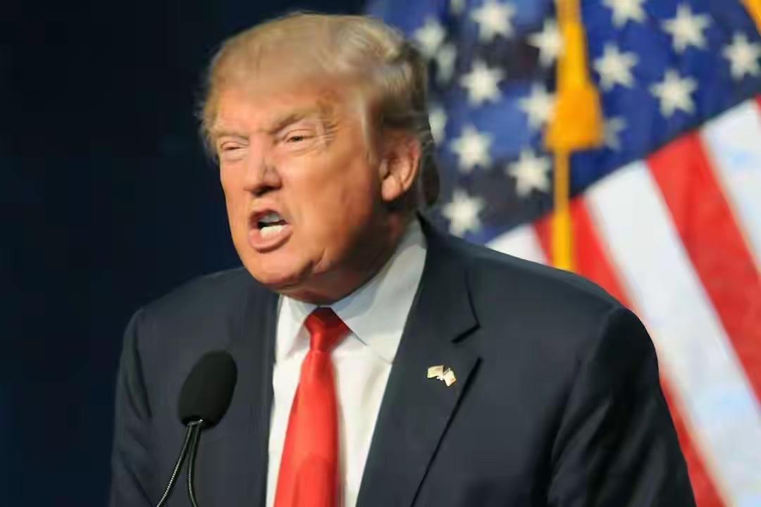 面对特朗普对格陵兰岛的步步紧逼，欧洲“大佬们”是彻夜难眠，1月12日《央视新闻》