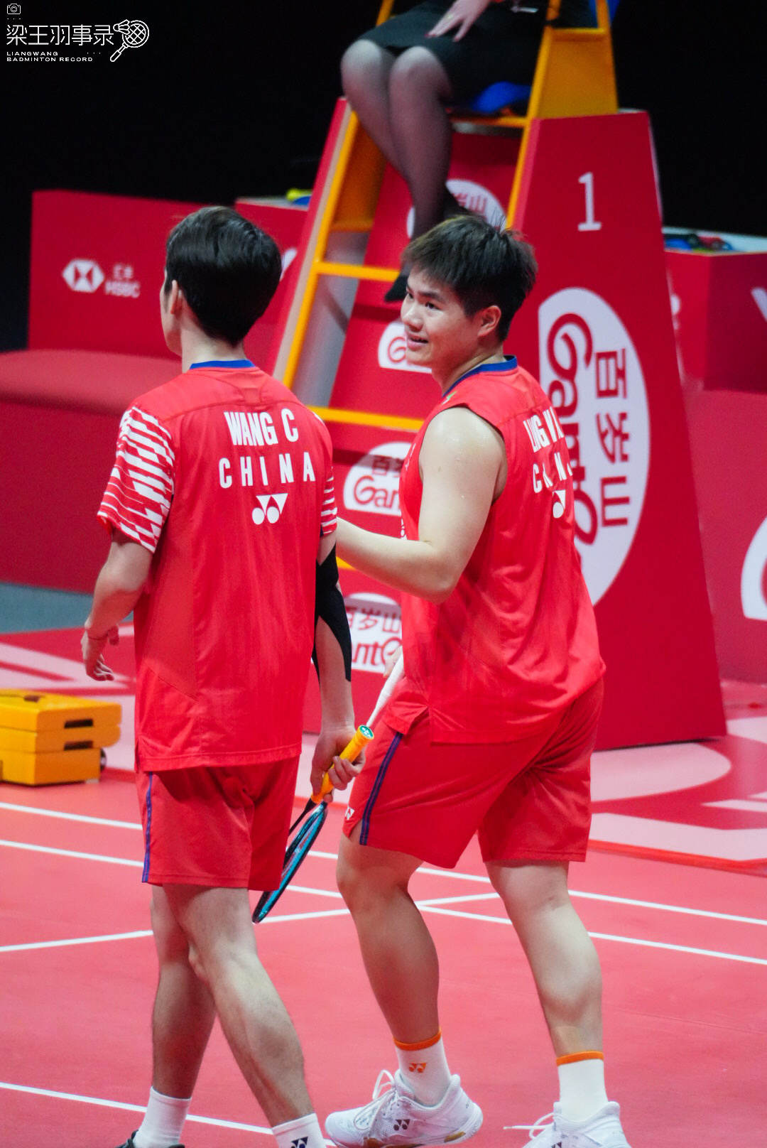 彼此最坚强的后盾携手并进