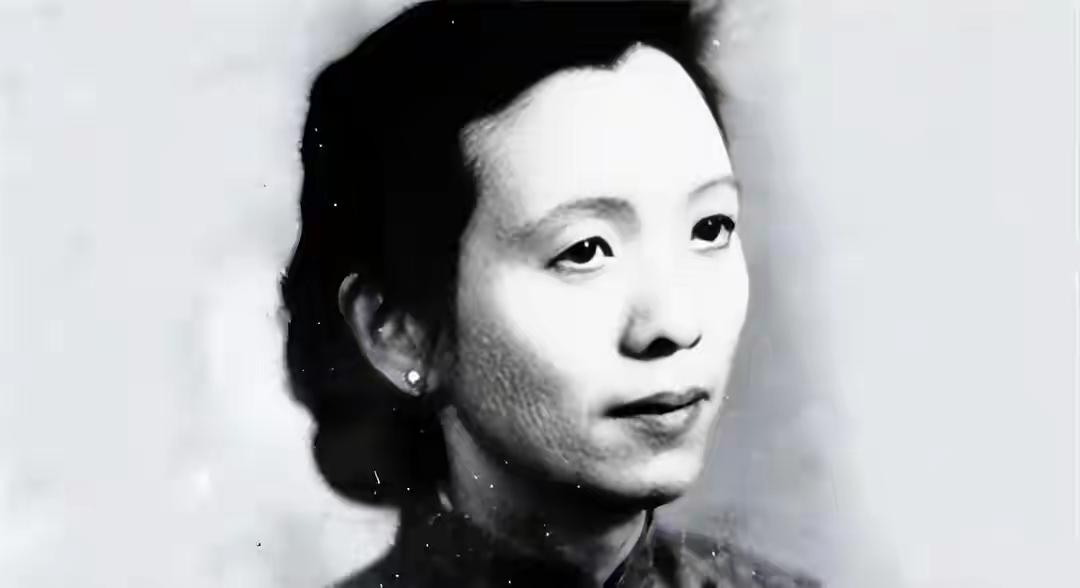 [月亮]她拿着组织给的20根金条，在南京国民党的眼皮底下打了三年麻将，钱输了个精