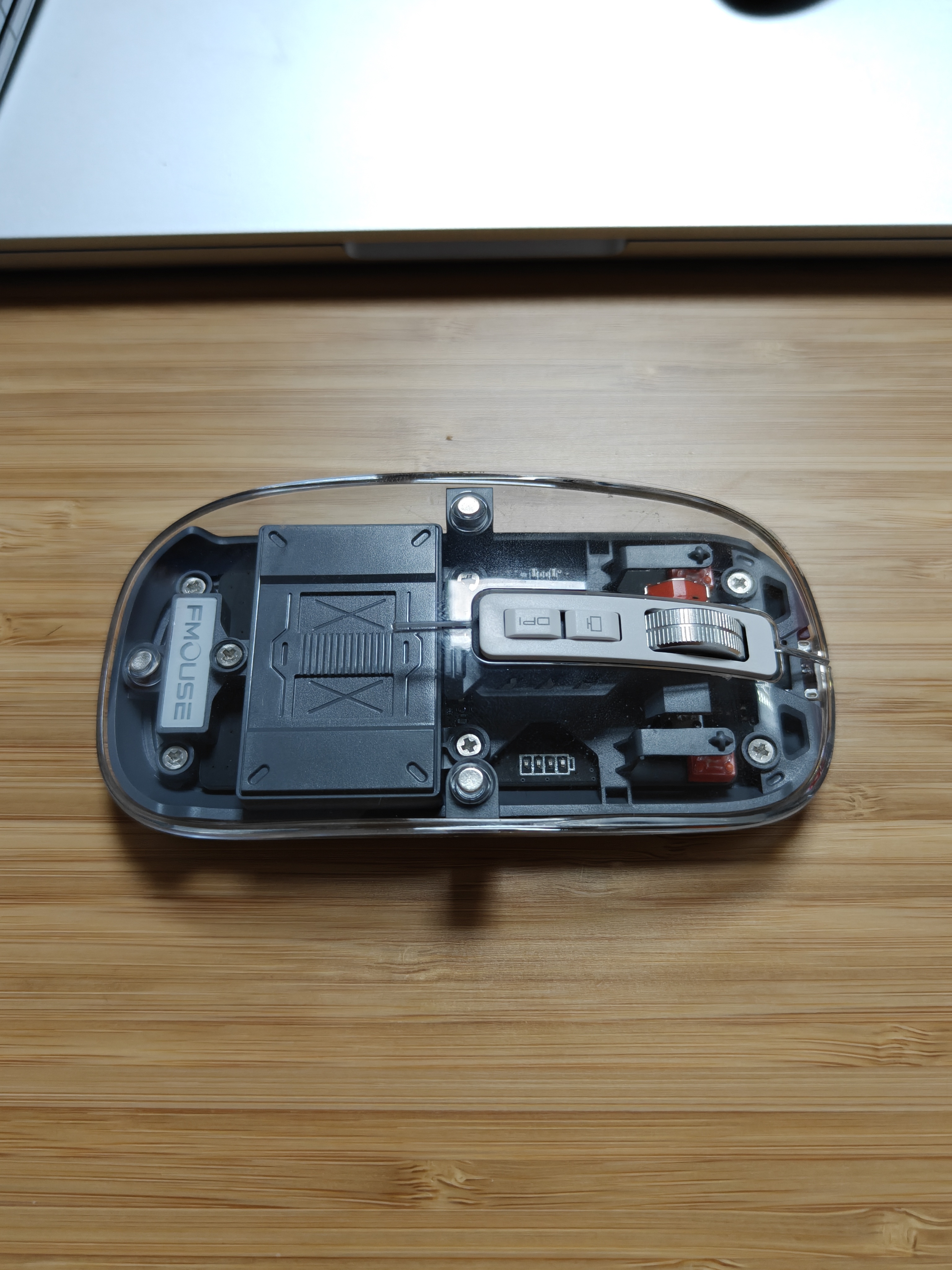 这种透明鼠标真的好用吗？数码资讯