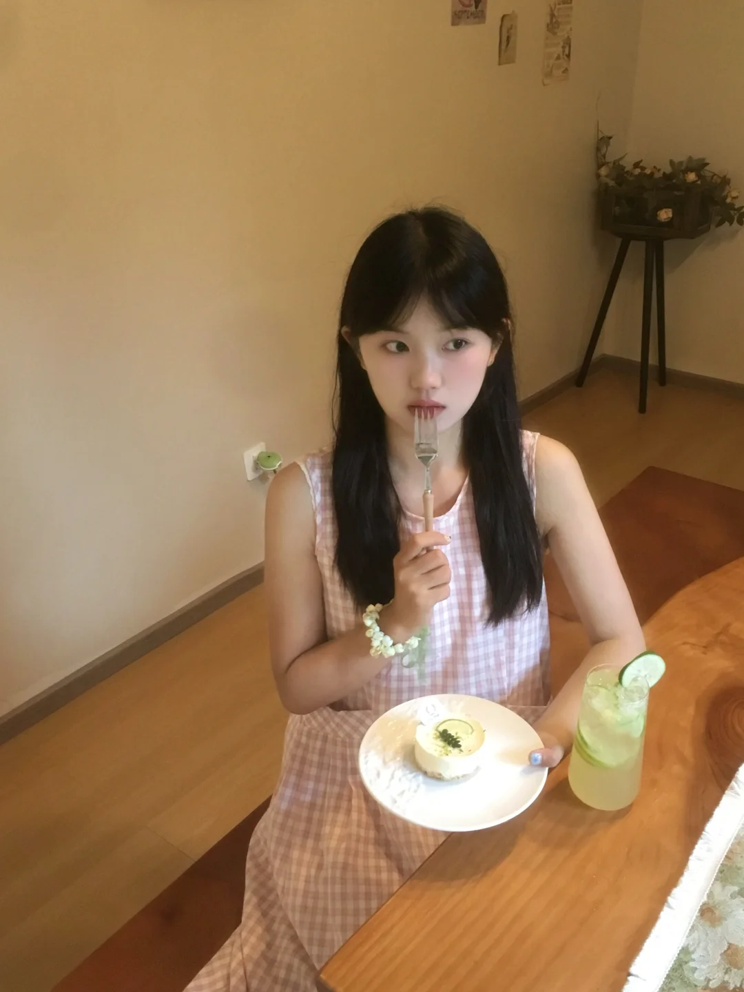 🍰•ᴗ•🥄请你恰蛋糕‧₊˚