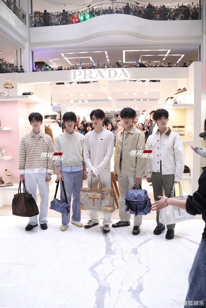 娱乐登陆少年prada站台生图登陆少年prada站台活动 prada站台活动生图