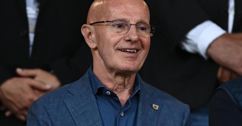 冠军教头萨基表示："国际米兰近期状态有所下滑，需在多特蒙德比赛中重振旗鼓。孔蒂？