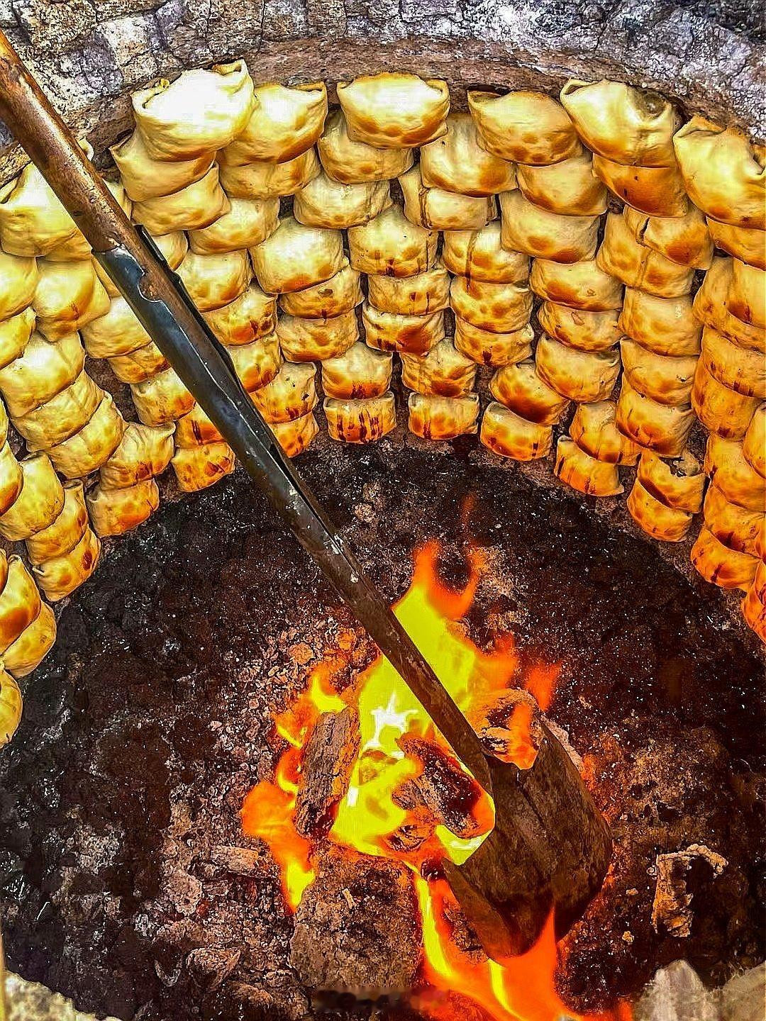 “不能自由批评，那么赞美就是假的。不要相信遥遥领先，如果一个公司法务很厉害，产品