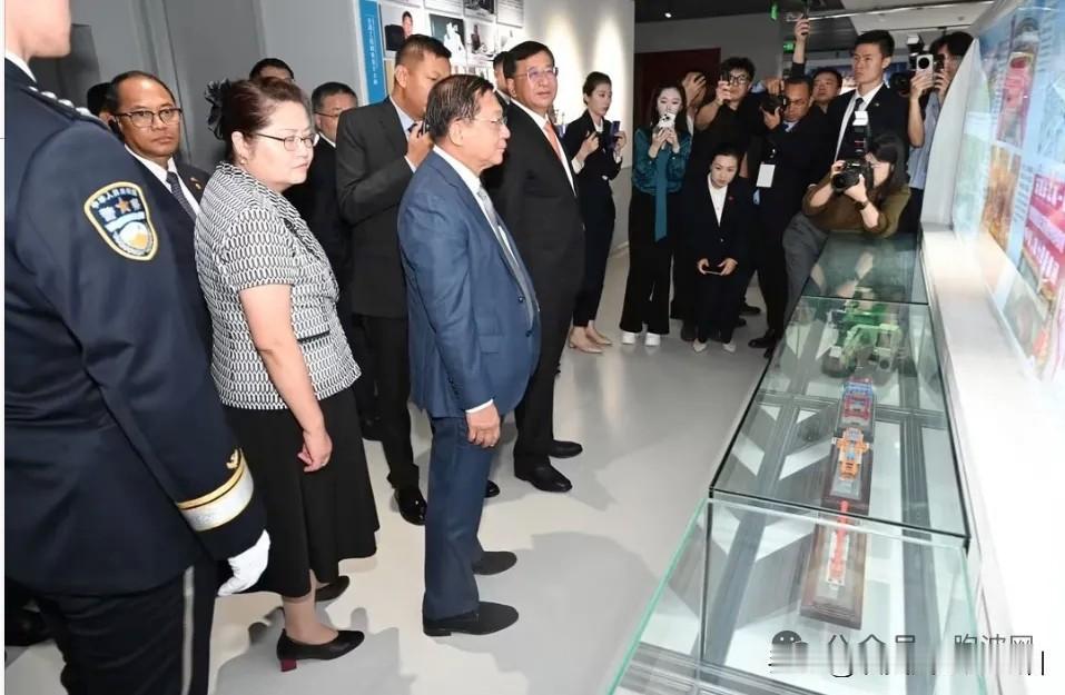 中缅铁路有望在年内开工吗？

缅甸总统参观了中国铁建总公司，了解现代化铁路建设和
