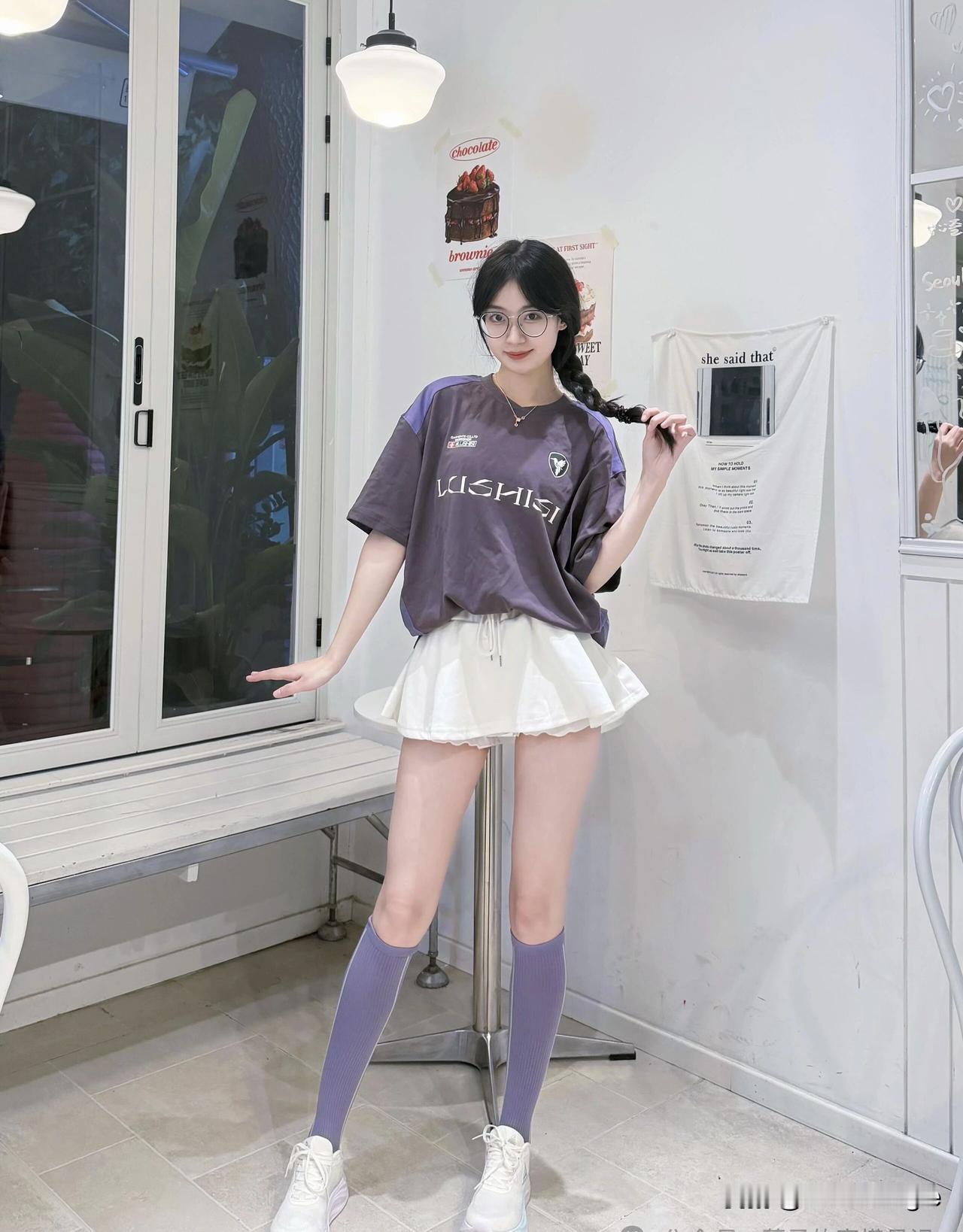 少女心满满，圣诞氛围浓厚，甜美穿搭指南