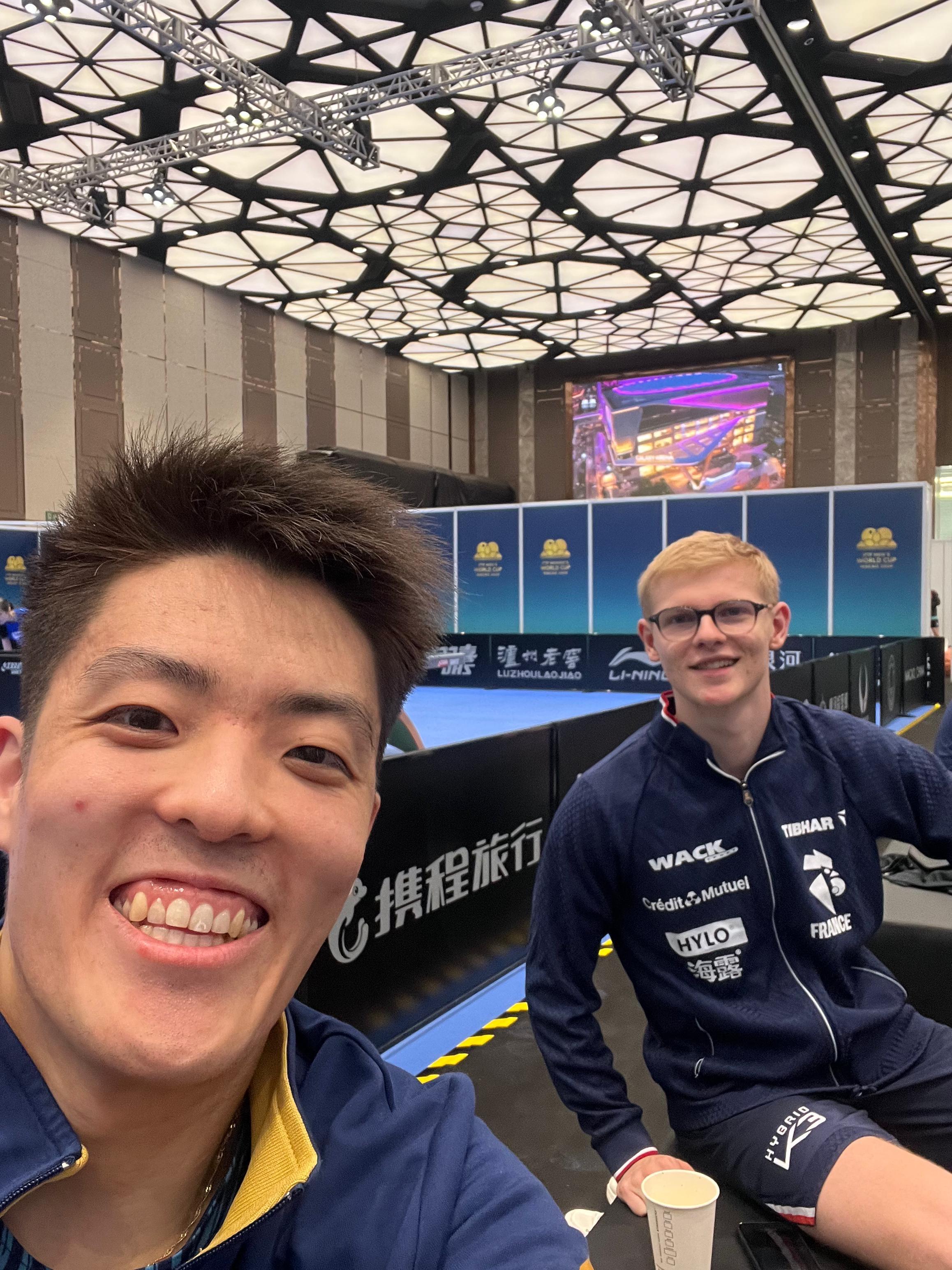 澳门世界杯2026邱党：我在澳门第一场训练属于直板之间