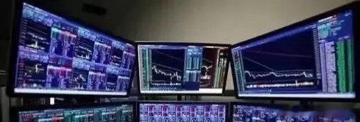 7月15日 周三 · 主力资金净流入前十沪电股份（002463）：算力PCB板块