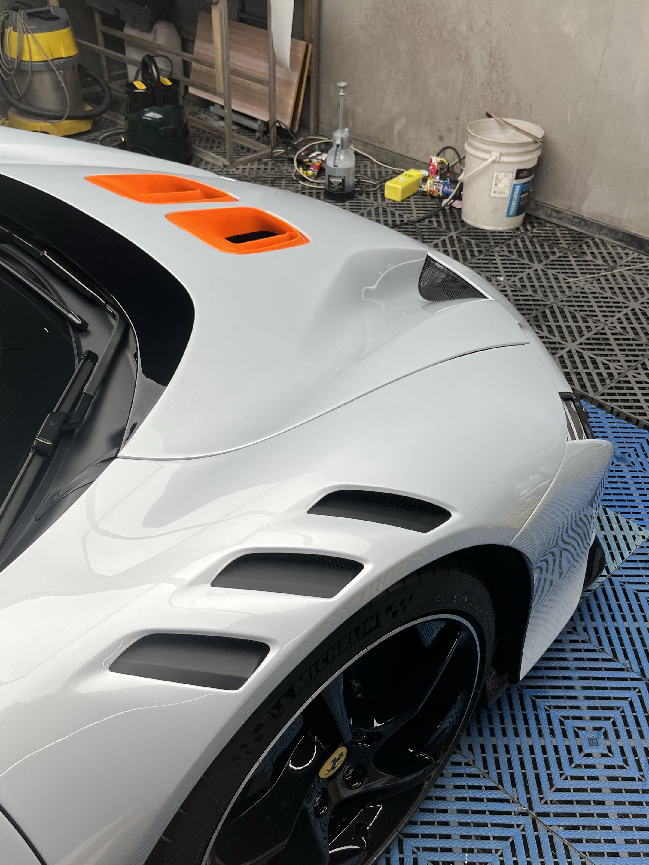 合法上路的SF90XX发布色真的太帅了