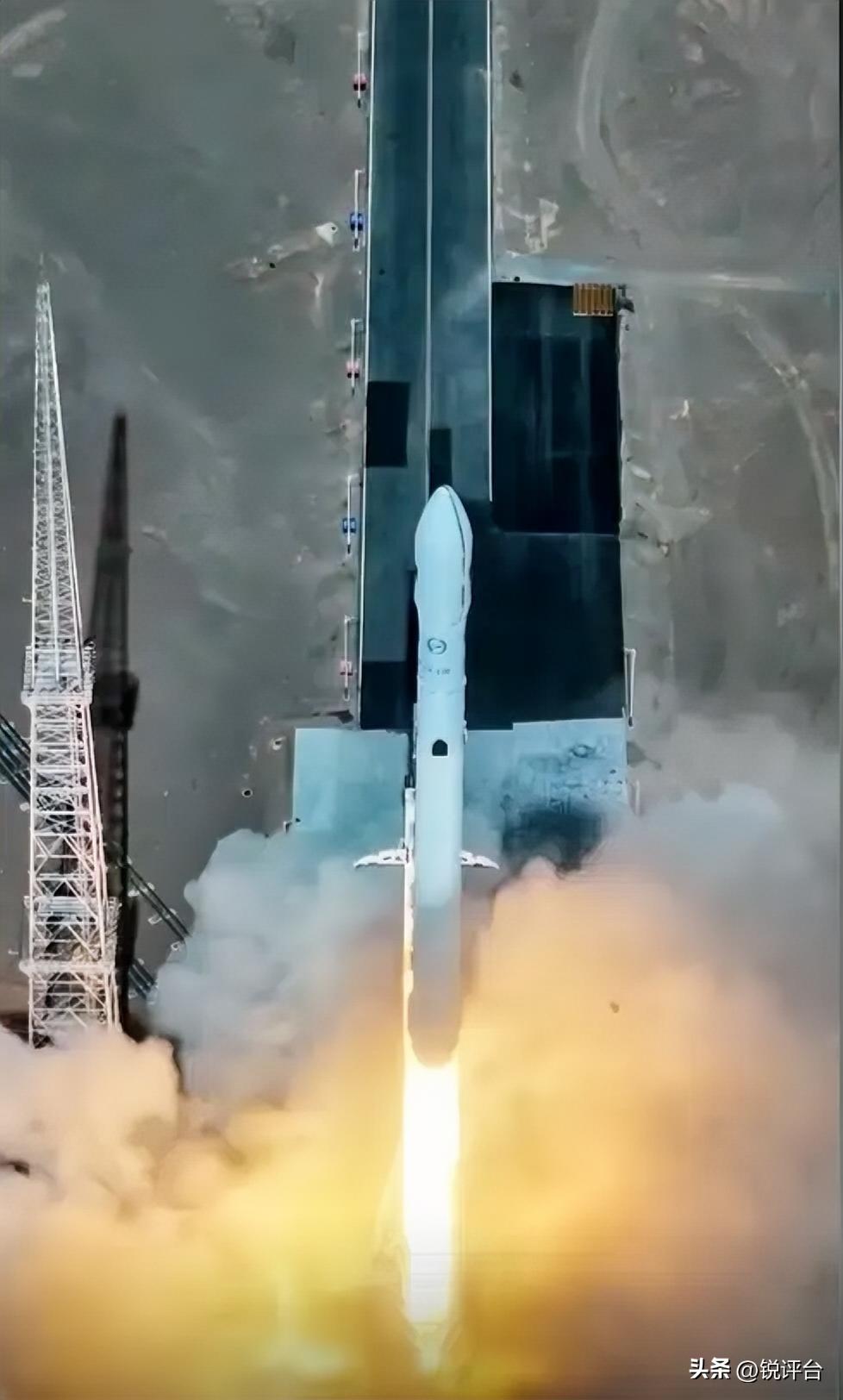 举国振奋🚀长征十二号乙火箭首飞圆满成功！中国航天再添猛将
重磅喜讯刷屏！中国航