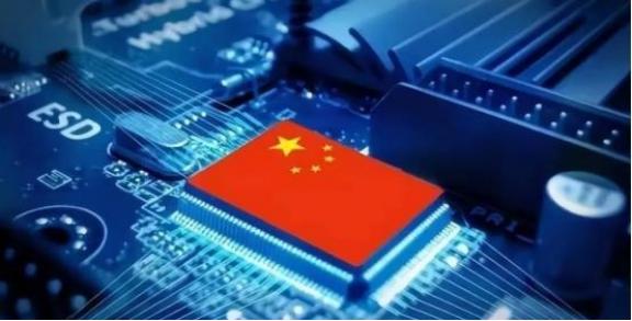 美国终于想明白了：从前中国没有的芯片，他不卖给中国，结果中国开始自主研发，没过几