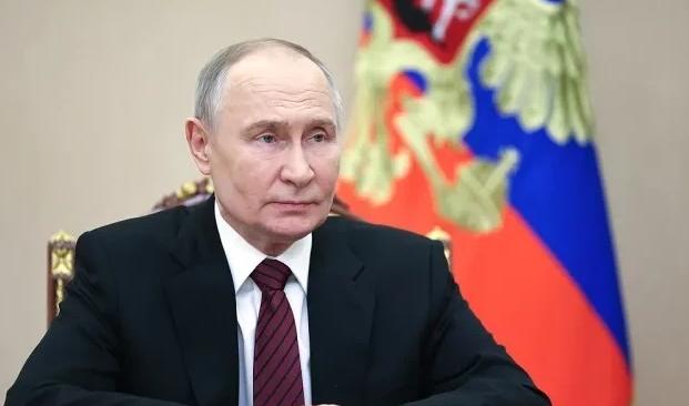 白宫那边官宣，特朗普定在5月14日到15日来华，紧接着俄媒就爆出猛料，普京5月份