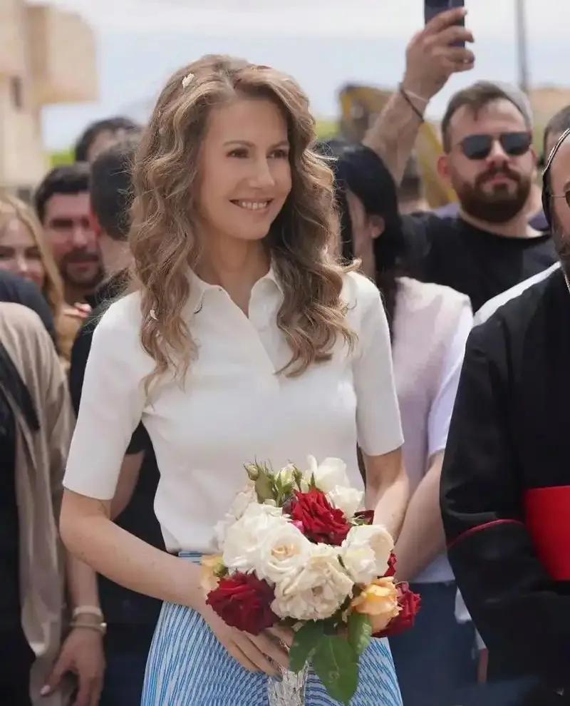 阿萨德的老婆提出离婚，申请离开俄罗斯回英国生活，不过英国人似乎并不欢迎她，还说要