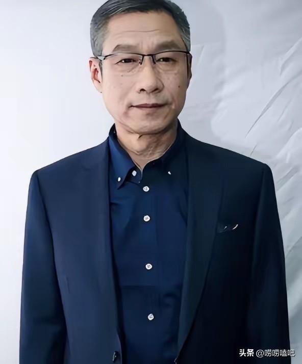 哥哥病逝后，16岁侄子无人照料，他心一软直接接回家当亲儿子养，谁知这份恩情最后却