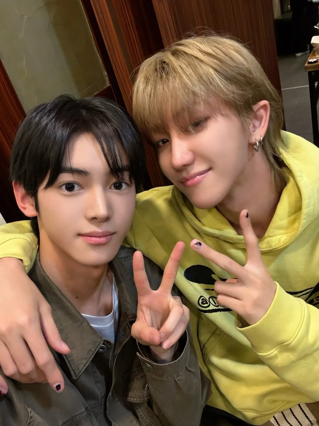 with THE 8哥🥹