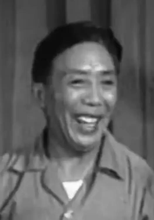 苏派滑稽的定盘星：方笑笑，把市井烟火演成几代人的笑声
 
方笑笑（1914--1