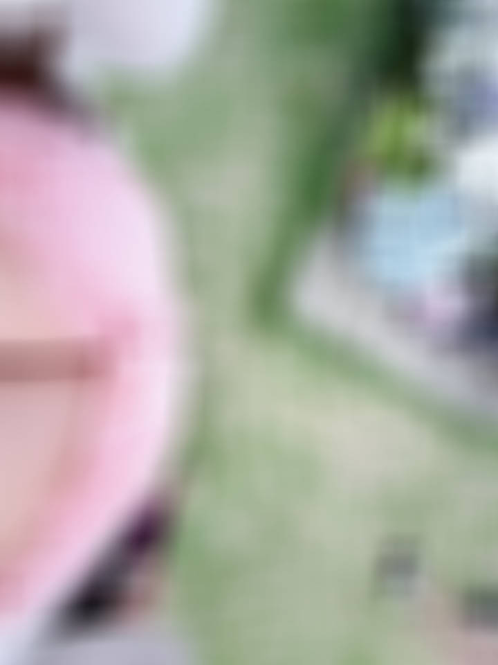 试过了低头真的看不到脚 