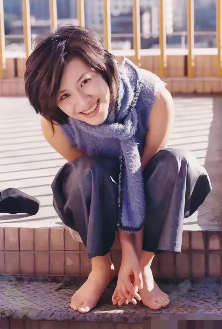 演员，刘琳。

第一次看她的电视剧，并没有看好她。和梅婷，潘虹，三个女人演的，那