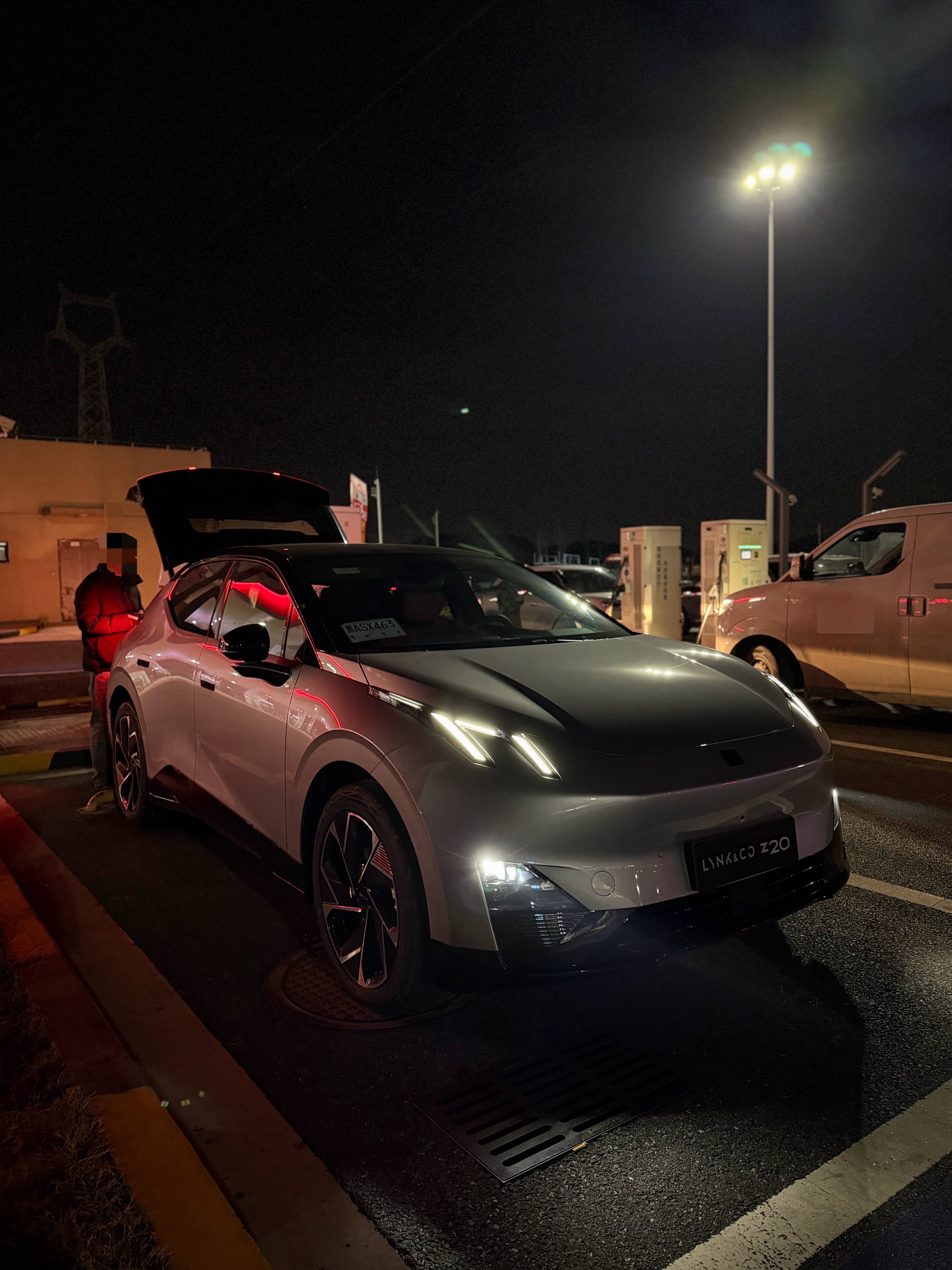 邪恶小胖鼠，领克Z20  开了600公里了 汽场全开