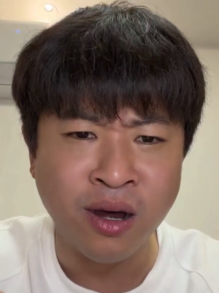 杨雨光好萌啊 又秀米上了 